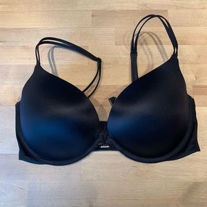 Victoria’s Secret push up bra - Size 34DD